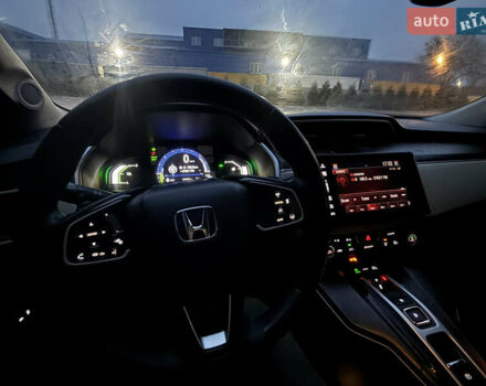 Белый Хонда Клерити, объемом двигателя 1.5 л и пробегом 141 тыс. км за 16900 $, фото 10 на Automoto.ua