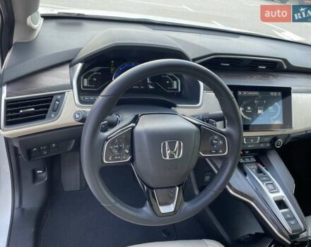 Белый Хонда Клерити, объемом двигателя 1.5 л и пробегом 19 тыс. км за 22500 $, фото 15 на Automoto.ua