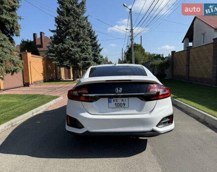 Белый Хонда Клерити, объемом двигателя 1.5 л и пробегом 77 тыс. км за 17499 $, фото 3 на Automoto.ua