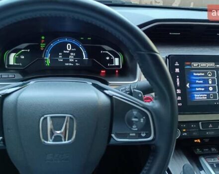 Білий Хонда Клериті, об'ємом двигуна 1.5 л та пробігом 110 тис. км за 20000 $, фото 11 на Automoto.ua