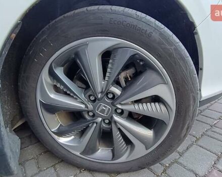 Білий Хонда Клериті, об'ємом двигуна 1.5 л та пробігом 110 тис. км за 20000 $, фото 22 на Automoto.ua