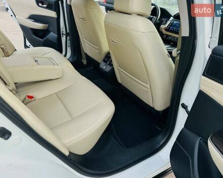 Белый Хонда Клерити, объемом двигателя 0 л и пробегом 204 тыс. км за 16200 $, фото 16 на Automoto.ua