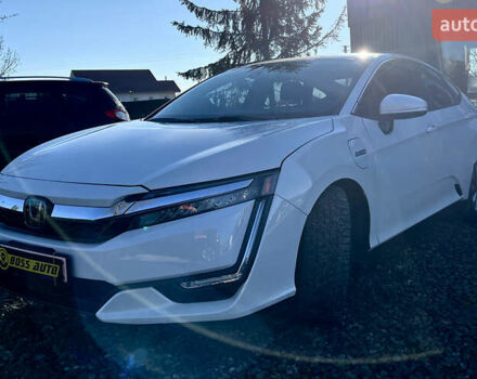 Білий Хонда Клериті, об'ємом двигуна 1.5 л та пробігом 81 тис. км за 20500 $, фото 2 на Automoto.ua