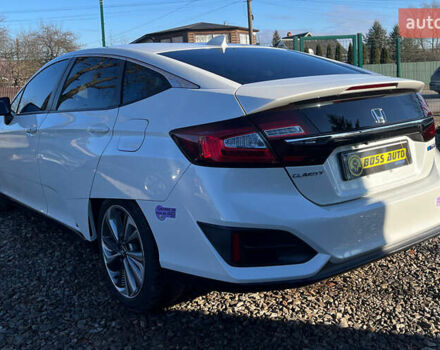 Білий Хонда Клериті, об'ємом двигуна 1.5 л та пробігом 81 тис. км за 20500 $, фото 4 на Automoto.ua