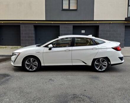 Белый Хонда Клерити, объемом двигателя 1.5 л и пробегом 72 тыс. км за 24700 $, фото 6 на Automoto.ua