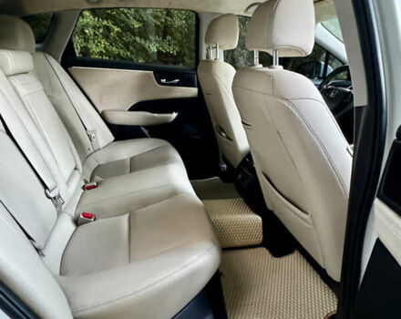 Белый Хонда Клерити, объемом двигателя 1.5 л и пробегом 91 тыс. км за 20700 $, фото 15 на Automoto.ua