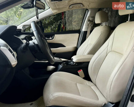 Белый Хонда Клерити, объемом двигателя 1.5 л и пробегом 91 тыс. км за 20700 $, фото 16 на Automoto.ua