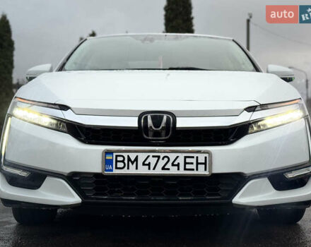 Белый Хонда Клерити, объемом двигателя 1.5 л и пробегом 47 тыс. км за 19600 $, фото 1 на Automoto.ua