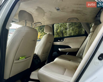 Белый Хонда Клерити, объемом двигателя 1.5 л и пробегом 91 тыс. км за 20700 $, фото 17 на Automoto.ua