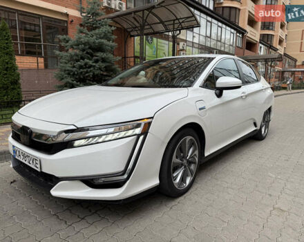 Белый Хонда Клерити, объемом двигателя 1.5 л и пробегом 92 тыс. км за 18200 $, фото 1 на Automoto.ua