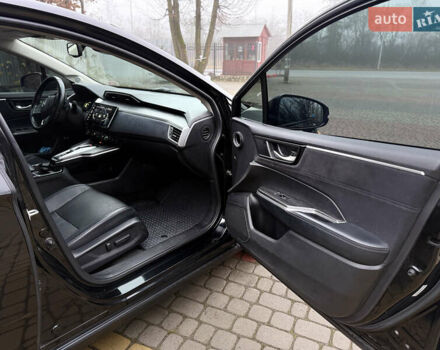 Черный Хонда Клерити, объемом двигателя 1.5 л и пробегом 138 тыс. км за 17800 $, фото 34 на Automoto.ua