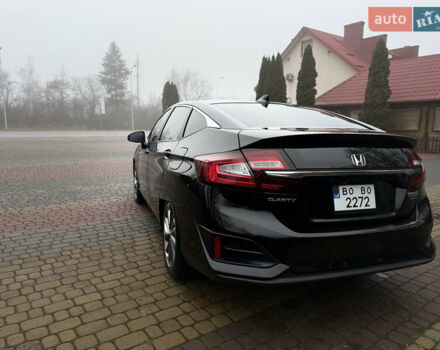 Черный Хонда Клерити, объемом двигателя 1.5 л и пробегом 138 тыс. км за 17800 $, фото 7 на Automoto.ua
