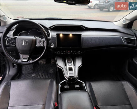 Черный Хонда Клерити, объемом двигателя 1.5 л и пробегом 138 тыс. км за 17800 $, фото 29 на Automoto.ua