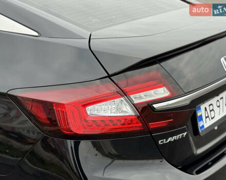 Черный Хонда Клерити, объемом двигателя 1.5 л и пробегом 163 тыс. км за 18900 $, фото 19 на Automoto.ua