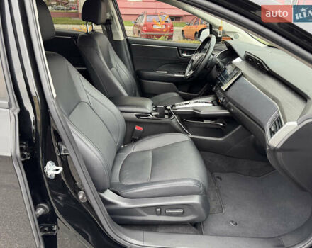 Чорний Хонда Клериті, об'ємом двигуна 1.5 л та пробігом 163 тис. км за 18777 $, фото 75 на Automoto.ua