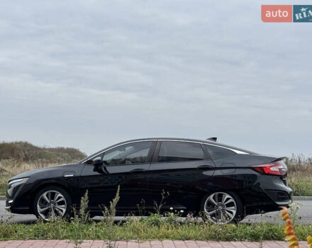 Чорний Хонда Клериті, об'ємом двигуна 1.5 л та пробігом 163 тис. км за 18777 $, фото 27 на Automoto.ua