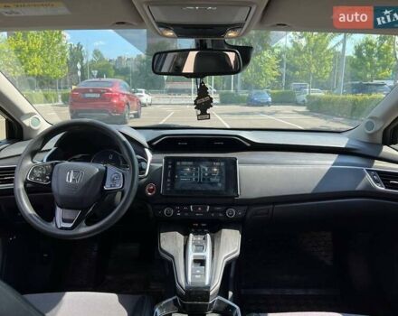 Черный Хонда Клерити, объемом двигателя 1.5 л и пробегом 270 тыс. км за 13990 $, фото 25 на Automoto.ua