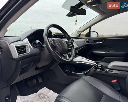 Чорний Хонда Клериті, об'ємом двигуна 1.5 л та пробігом 163 тис. км за 18777 $, фото 42 на Automoto.ua