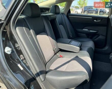 Черный Хонда Клерити, объемом двигателя 1.5 л и пробегом 270 тыс. км за 13990 $, фото 10 на Automoto.ua