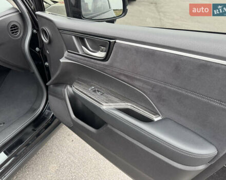 Чорний Хонда Клериті, об'ємом двигуна 1.5 л та пробігом 163 тис. км за 18777 $, фото 74 на Automoto.ua