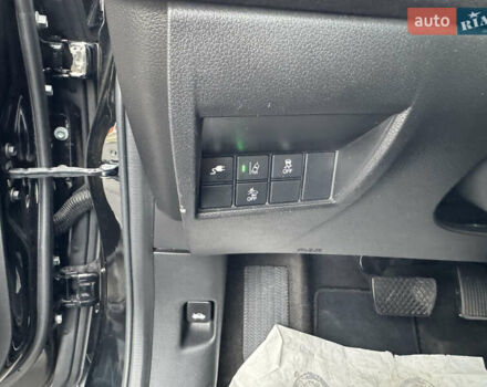 Чорний Хонда Клериті, об'ємом двигуна 1.5 л та пробігом 163 тис. км за 18777 $, фото 55 на Automoto.ua