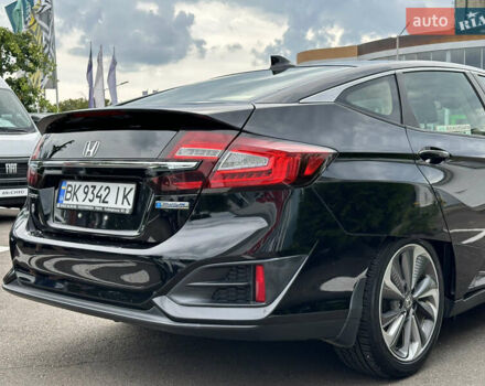 Чорний Хонда Клериті, об'ємом двигуна 1.5 л та пробігом 120 тис. км за 19299 $, фото 4 на Automoto.ua