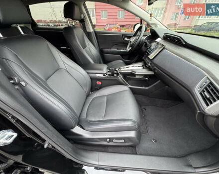 Черный Хонда Клерити, объемом двигателя 1.5 л и пробегом 163 тыс. км за 18900 $, фото 78 на Automoto.ua