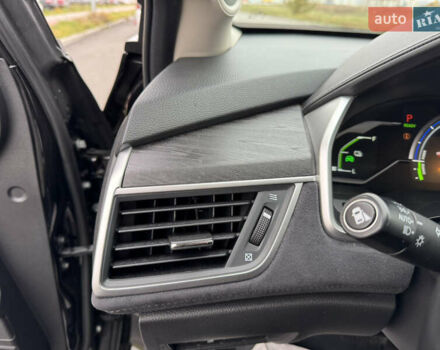 Черный Хонда Клерити, объемом двигателя 1.5 л и пробегом 163 тыс. км за 18900 $, фото 56 на Automoto.ua