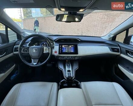 Червоний Хонда Клериті, об'ємом двигуна 1.5 л та пробігом 130 тис. км за 18500 $, фото 12 на Automoto.ua