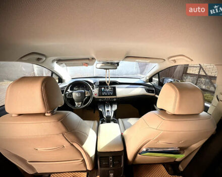 Красный Хонда Клерити, объемом двигателя 1.5 л и пробегом 226 тыс. км за 15600 $, фото 37 на Automoto.ua