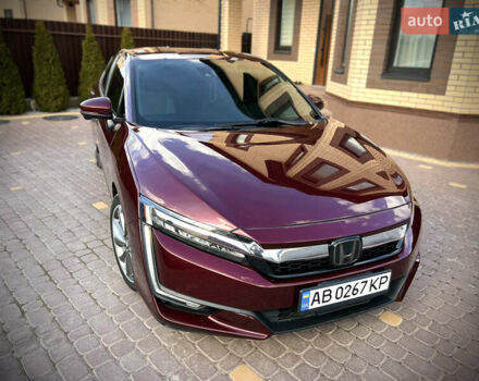 Красный Хонда Клерити, объемом двигателя 1.5 л и пробегом 226 тыс. км за 15600 $, фото 2 на Automoto.ua