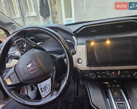 Красный Хонда Клерити, объемом двигателя 1.5 л и пробегом 120 тыс. км за 18800 $, фото 11 на Automoto.ua