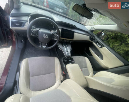 Червоний Хонда Клериті, об'ємом двигуна 1.5 л та пробігом 101 тис. км за 18900 $, фото 2 на Automoto.ua