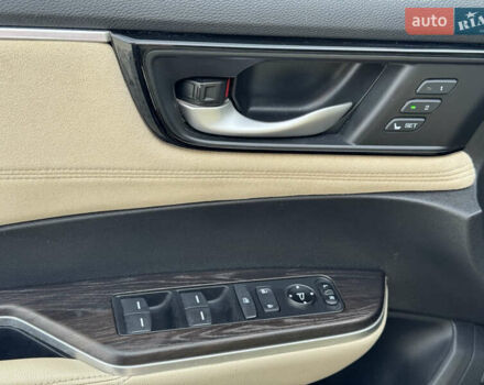 Красный Хонда Клерити, объемом двигателя 1.5 л и пробегом 85 тыс. км за 17500 $, фото 14 на Automoto.ua