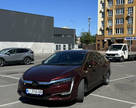 Красный Хонда Клерити, объемом двигателя 1.5 л и пробегом 86 тыс. км за 18500 $, фото 1 на Automoto.ua