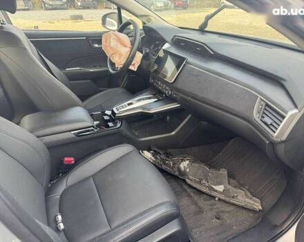 Хонда Клерити, объемом двигателя 0 л и пробегом 34 тыс. км за 11000 $, фото 10 на Automoto.ua