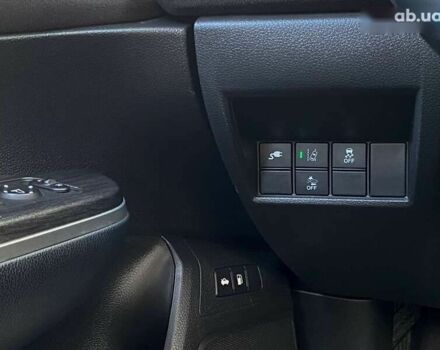 Хонда Клерити, объемом двигателя 0 л и пробегом 107 тыс. км за 18900 $, фото 16 на Automoto.ua