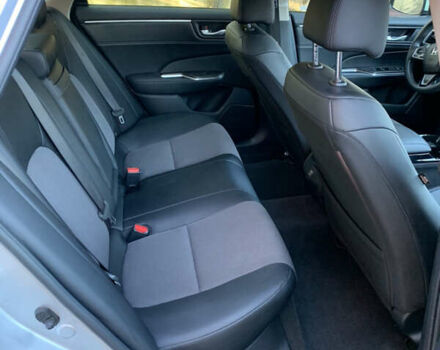 Сірий Хонда Клериті, об'ємом двигуна 1.5 л та пробігом 105 тис. км за 19300 $, фото 7 на Automoto.ua