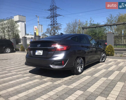 Серый Хонда Клерити, объемом двигателя 1.5 л и пробегом 198 тыс. км за 15500 $, фото 1 на Automoto.ua