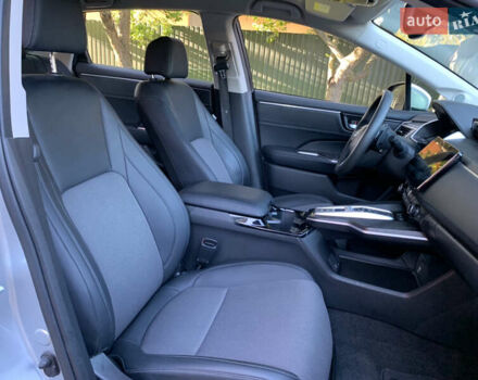 Сірий Хонда Клериті, об'ємом двигуна 1.5 л та пробігом 105 тис. км за 19300 $, фото 18 на Automoto.ua