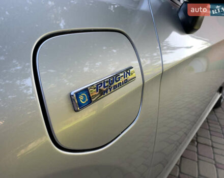 Сірий Хонда Клериті, об'ємом двигуна 1.5 л та пробігом 105 тис. км за 19300 $, фото 26 на Automoto.ua