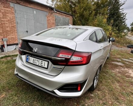 Серый Хонда Клерити, объемом двигателя 1.5 л и пробегом 87 тыс. км за 19200 $, фото 4 на Automoto.ua