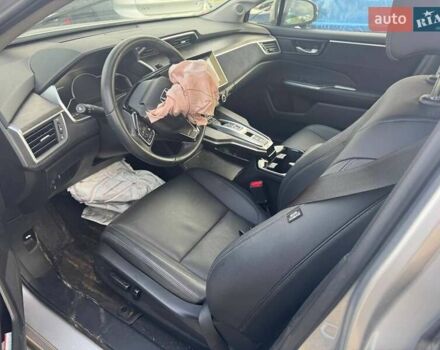 Серый Хонда Клерити, объемом двигателя 1.5 л и пробегом 34 тыс. км за 11000 $, фото 7 на Automoto.ua