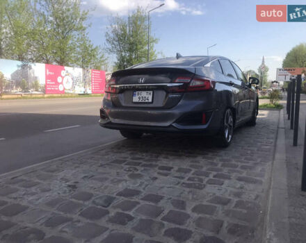Серый Хонда Клерити, объемом двигателя 1.5 л и пробегом 198 тыс. км за 15500 $, фото 24 на Automoto.ua