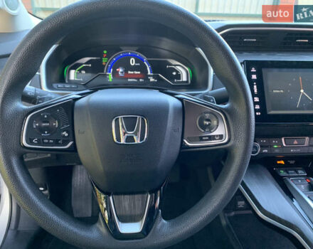 Сірий Хонда Клериті, об'ємом двигуна 1.5 л та пробігом 105 тис. км за 19300 $, фото 23 на Automoto.ua