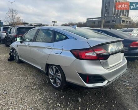 Серый Хонда Клерити, объемом двигателя 1.5 л и пробегом 34 тыс. км за 11000 $, фото 1 на Automoto.ua