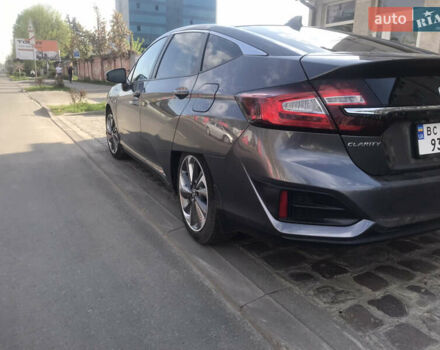 Серый Хонда Клерити, объемом двигателя 1.5 л и пробегом 198 тыс. км за 15500 $, фото 20 на Automoto.ua