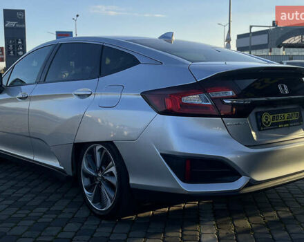 Сірий Хонда Клериті, об'ємом двигуна 1.5 л та пробігом 208 тис. км за 17200 $, фото 4 на Automoto.ua