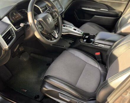 Серый Хонда Клерити, объемом двигателя 1.5 л и пробегом 118 тыс. км за 18000 $, фото 29 на Automoto.ua