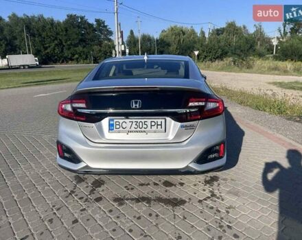 Серый Хонда Клерити, объемом двигателя 1.5 л и пробегом 182 тыс. км за 17700 $, фото 6 на Automoto.ua